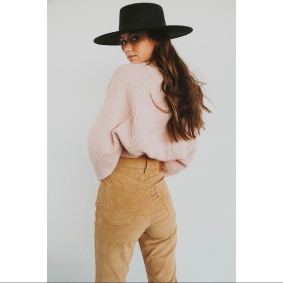 Levi's Premium RIBCAGE Boot White Tab Corduroy Pants Size 30 - Picture 2 of 14